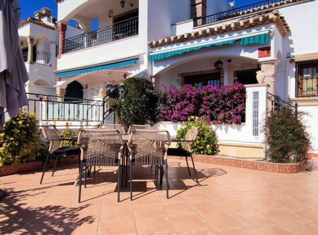 Resale - Townhouse - Villamartin