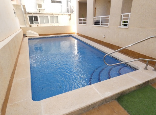 Resale - Apartment - Algorfa