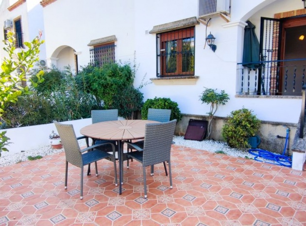 Resale - Townhouse - Villamartin