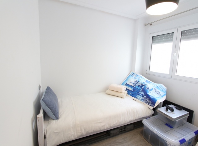 Resale - Apartment - Guardamar del Segura