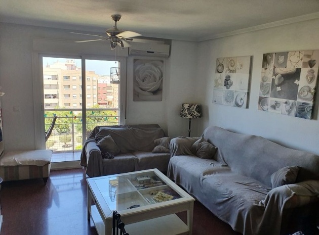 Resale - Apartment - Almoradi