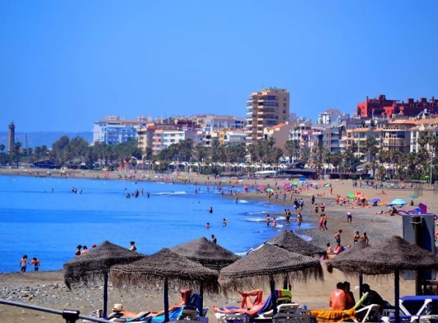 Nybyggnad - Lägenhet - Estepona - Playa La Rada