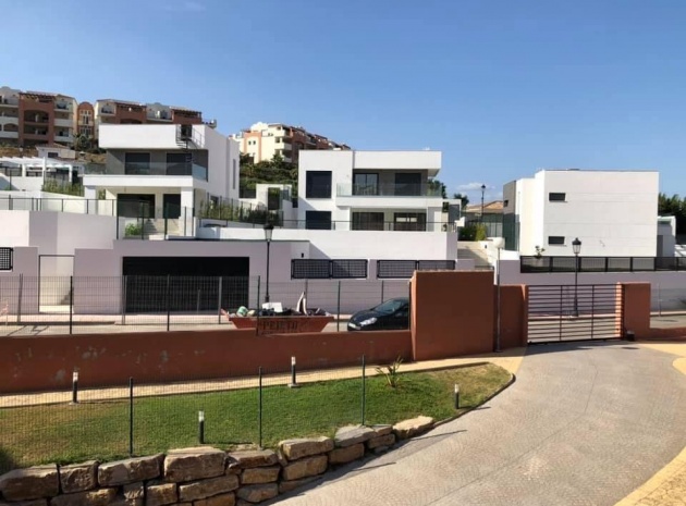 Nouvelle construction - Villa - Manilva - La Duquesa