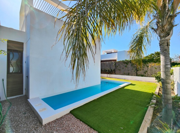 Resale - Villa - Cabo Roig - Lomas de Cabo Roig