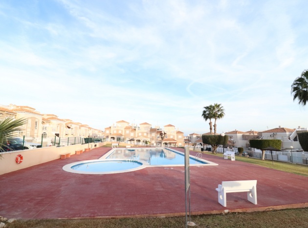 Wiederverkauf - Wohnung - Torrevieja - altos de la bahia