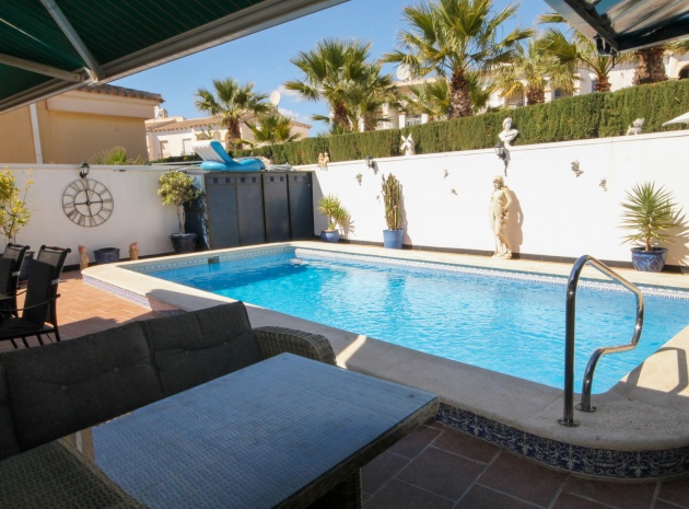 Resale - Villa - Villamartin - El Galan