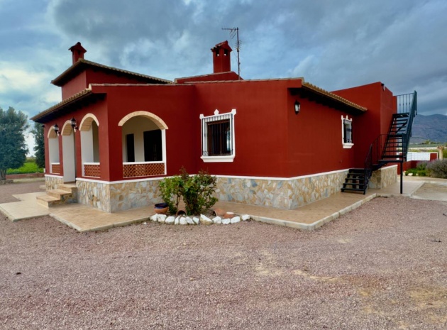 Resale - Villa - Orihuela