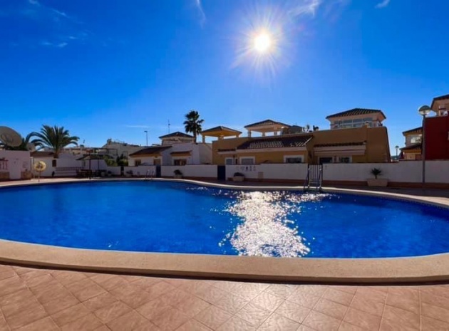 Resale - Villa - Los Montesinos - laguna green