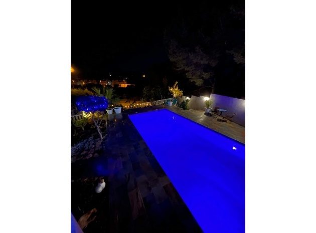 Resale - Villa - Villamartin - Costa Blanca South