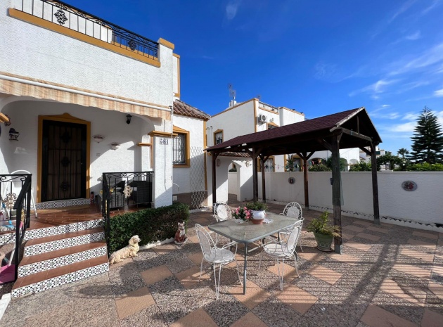 Återförsäljning - Villa - Los Montesinos - entre naranjos