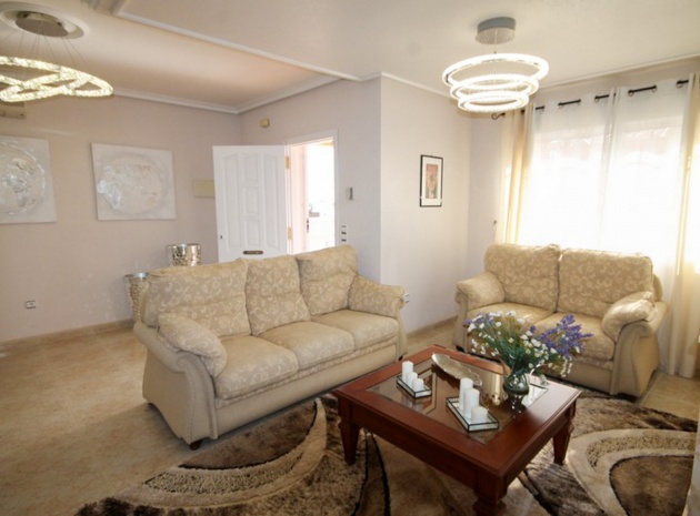 Resale - Villa - Villamartin - El Galan