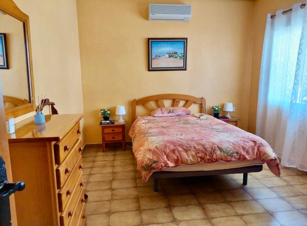 Resale - Villa - Algorfa - Montemar