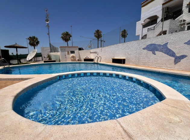 Apartment - Resale - Los Montesinos - entre naranjos
