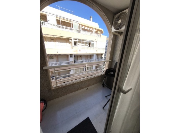 Apartment - Resale - Torrevieja - Beachside Torrevieja