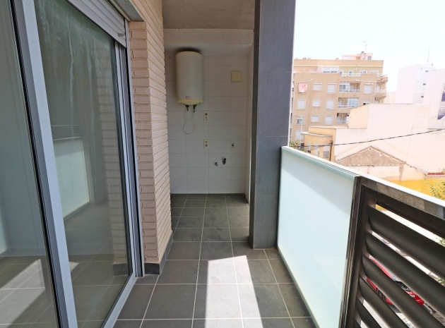 Apartment - Resale - Torrevieja - Beachside Torrevieja