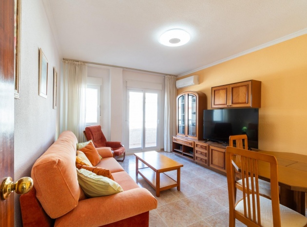 Apartment - Resale - Torrevieja - Playa Del Cura