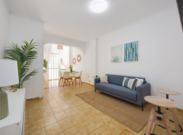 Apartment - Resale - Torrevieja - Playa Del Cura
