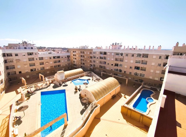 Apartment - Resale - Torrevieja - Torrevieja Centro