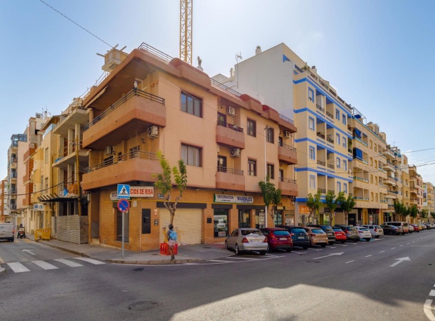Apartment - Resale - Torrevieja - Torrevieja Centro