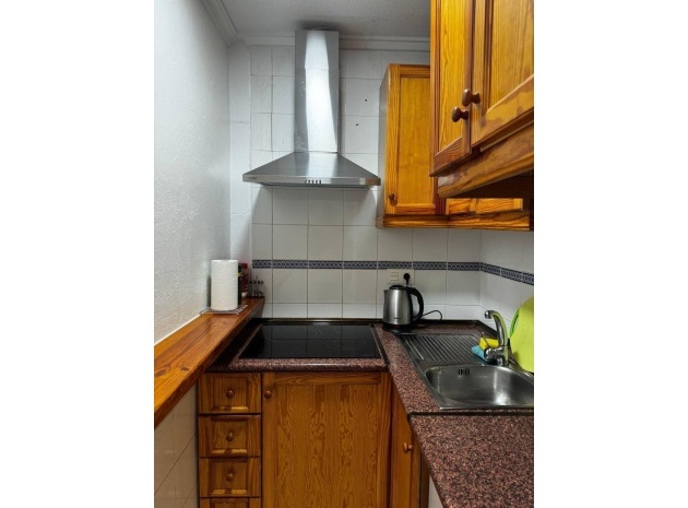 Apartment - Resale - Torrevieja - Torrevieja Centro