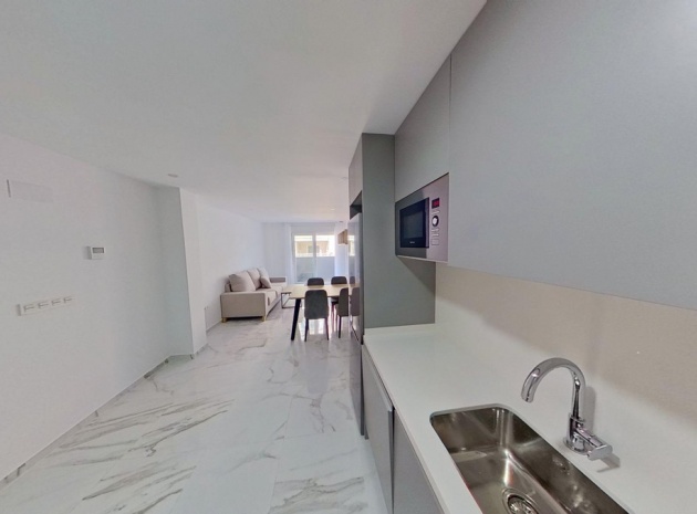 Apartment - Resale - Torrevieja - Torrevieja Centro