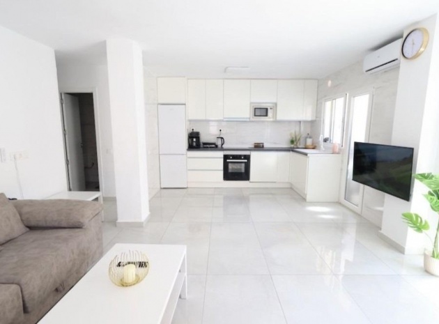 Apartment - Resale - Torrevieja - Torrevieja Centro