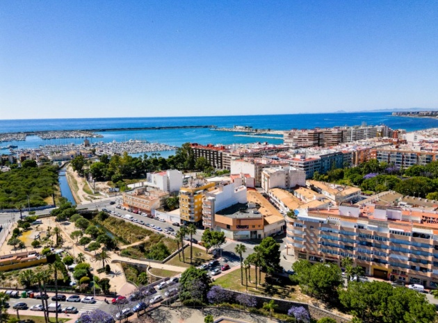 Apartment - Resale - Torrevieja - Torrevieja Centro