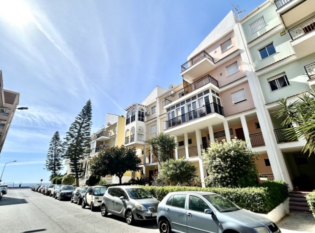 Apartment - Resale - Torrevieja - Torrevieja Centro