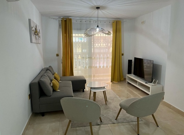 Apartment - Resale - Torrevieja - Torrevieja Centro