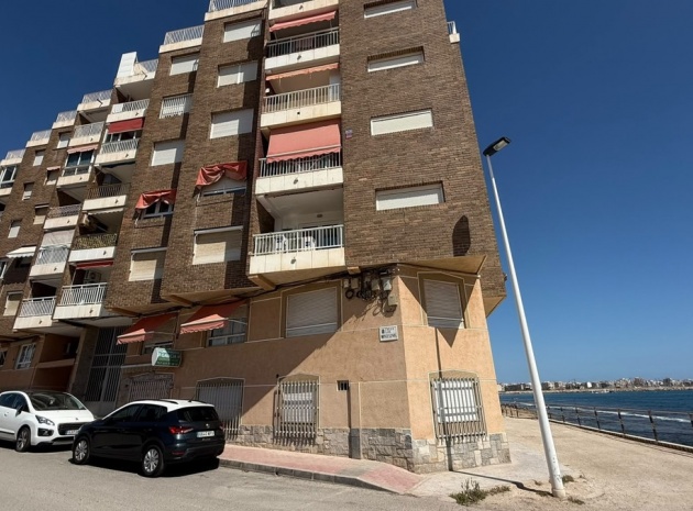 Apartment - Resale - Torrevieja - Torrevieja Centro