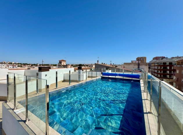 Apartment - Resale - Torrevieja - Torrevieja Centro