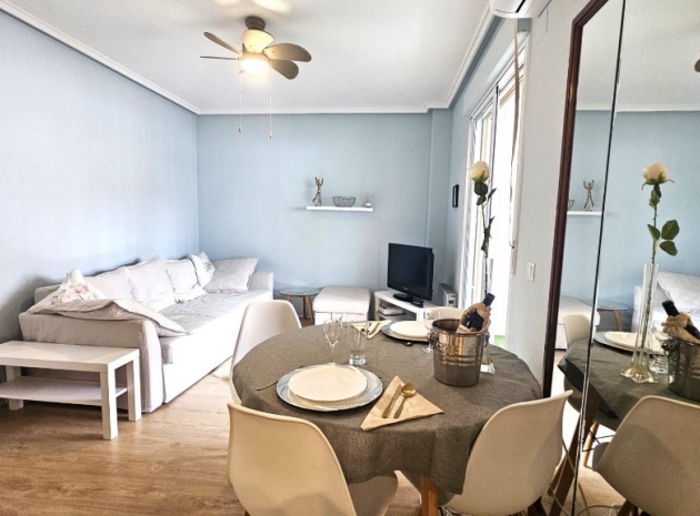 Apartment - Resale - Torrevieja - Torrevieja