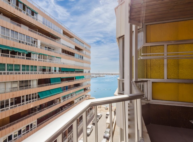 Apartment - Resale - Torrevieja - Torrevieja