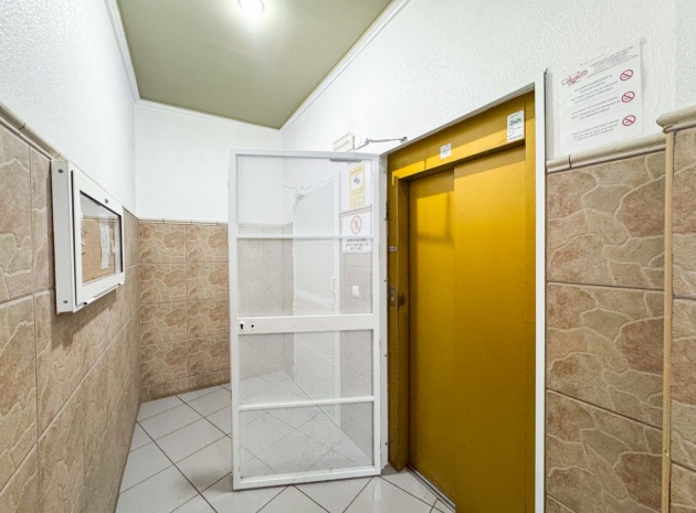 Appartement - Revente - Alicante - Parque de las Naciones