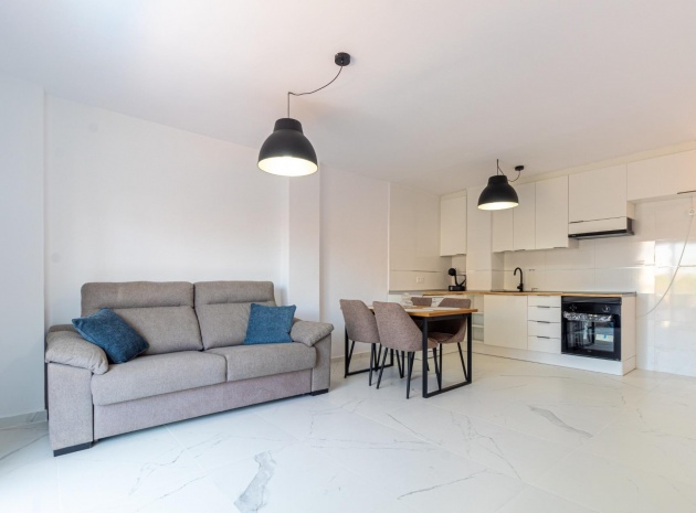 Appartement - Revente - Punta Prima - ESMA-24513