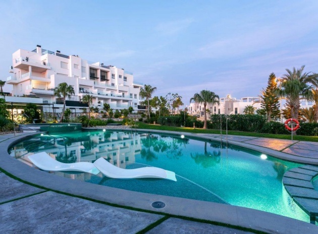 Appartement - Revente - Punta Prima - ESMA-76326