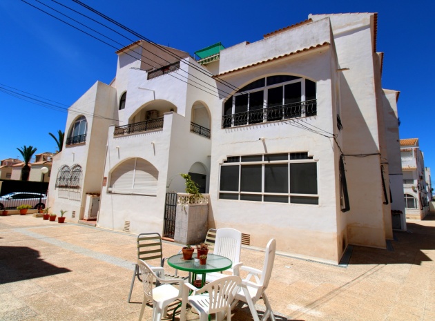 Appartement - Revente - Torrevieja - ESMA-45243