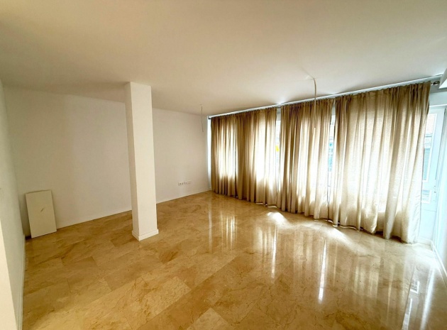 Appartement - Wederverkoop - Alicante - Alicante Centro