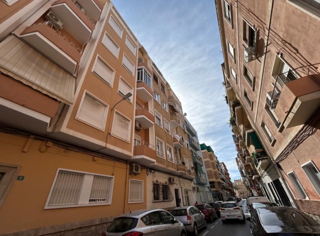 Appartement - Wederverkoop - Alicante - Alicante City Centro