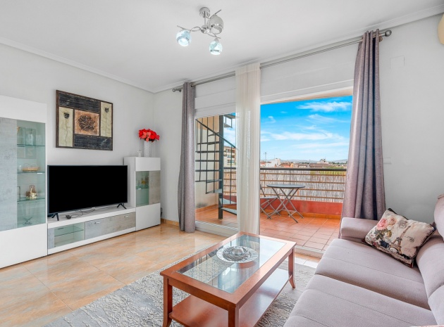 Appartement - Wederverkoop - Almoradi - Almoradi Centro