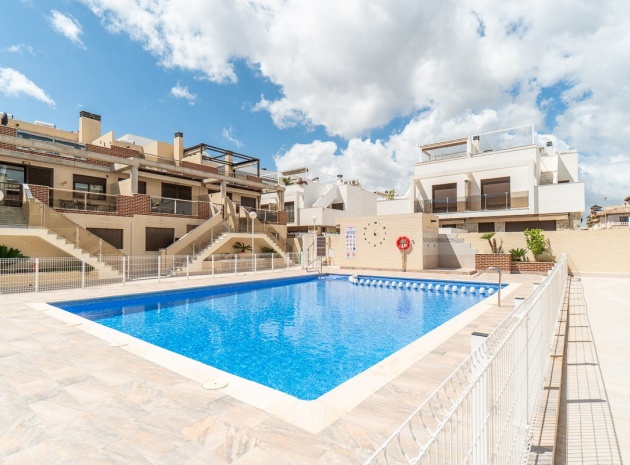 Appartement - Wederverkoop - Cabo Roig - ESMA-69044