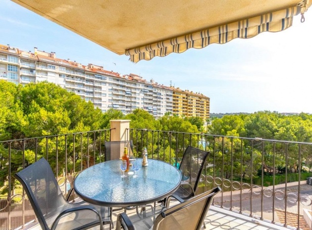 Appartement - Wederverkoop - Campoamor - dehesa de campoamor