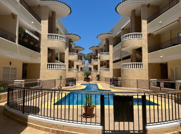 Appartement - Wederverkoop - Jacarilla - CSP-46884