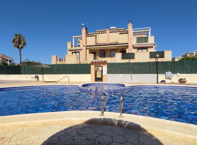 Appartement - Wederverkoop - La Zenia - ESMA-44247
