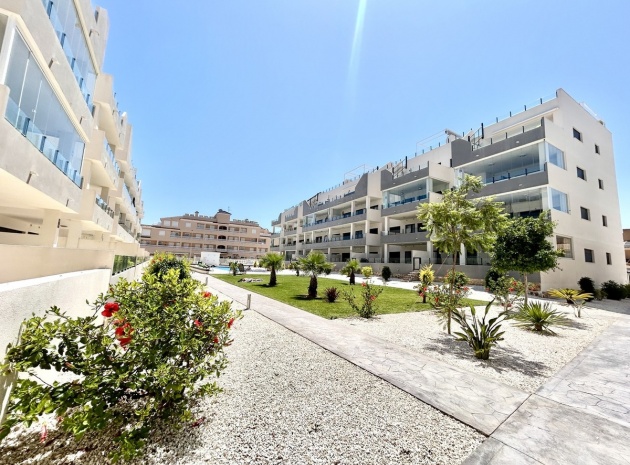 Appartement - Wederverkoop - Orihuela - Los Dolses