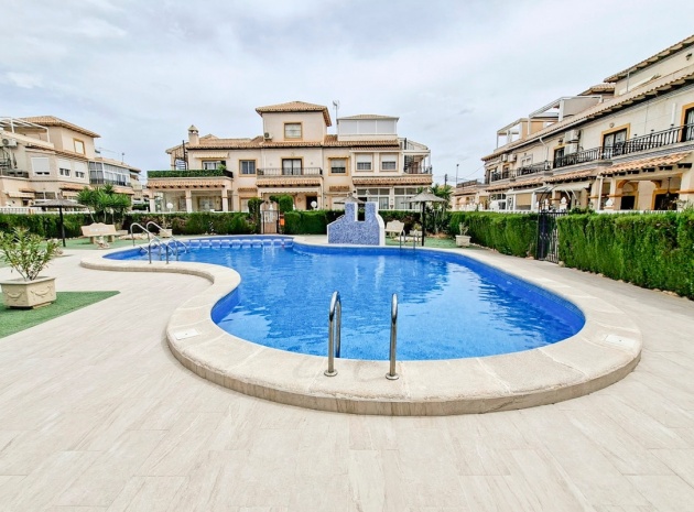 Appartement - Wederverkoop - Orihuela - Orihuela Costa