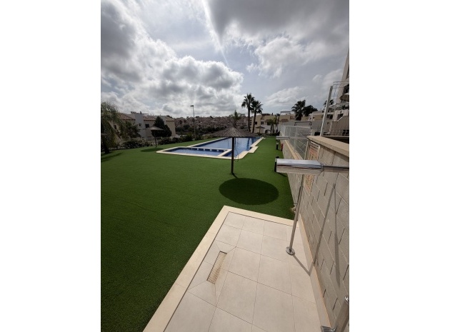 Appartement - Wederverkoop - Orihuela - Villamartin