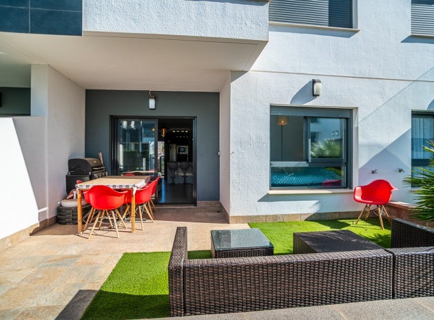 Appartement - Wederverkoop - Pilar de la Horadada - ESMA-32603