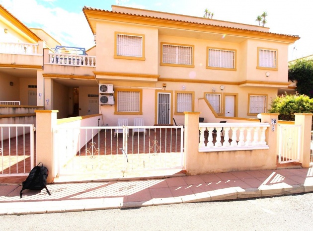 Appartement - Wederverkoop - Playa Flamenca - ESMA-98619