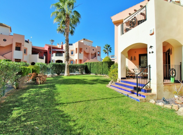 Appartement - Wederverkoop - Punta Prima - ESMA-39687